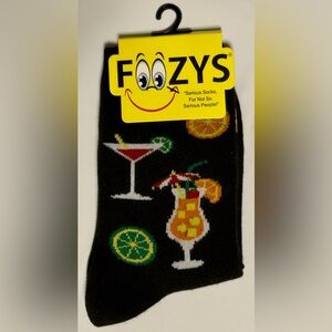 Foozys Womens Crew Socks 1 Pair Tropical Drinks Summer Black Fun Shoe Size 4-10